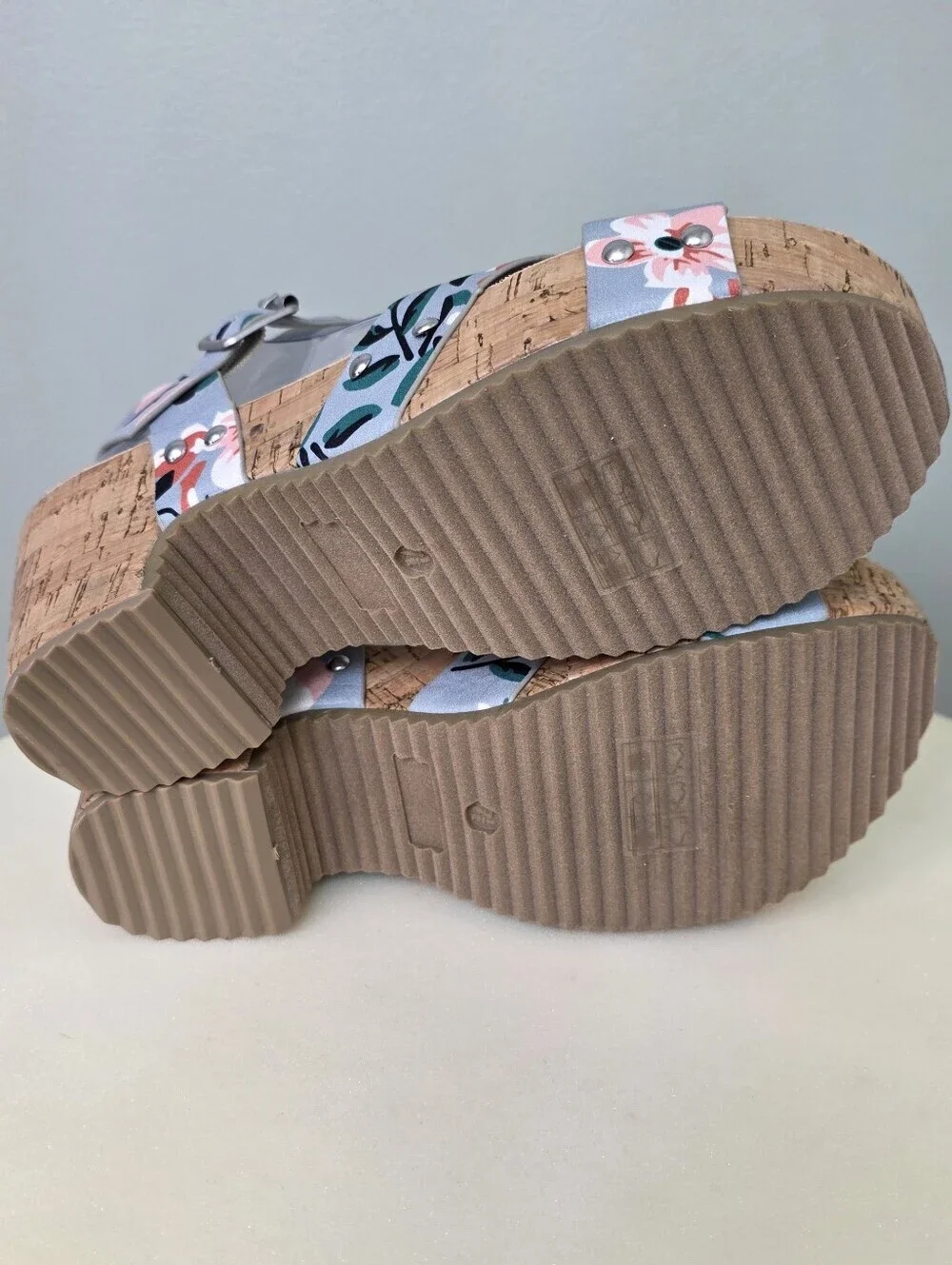 Journee Collection Valentina Floral Platform Sandals Cork Block Heel Sz 7.5 NEW